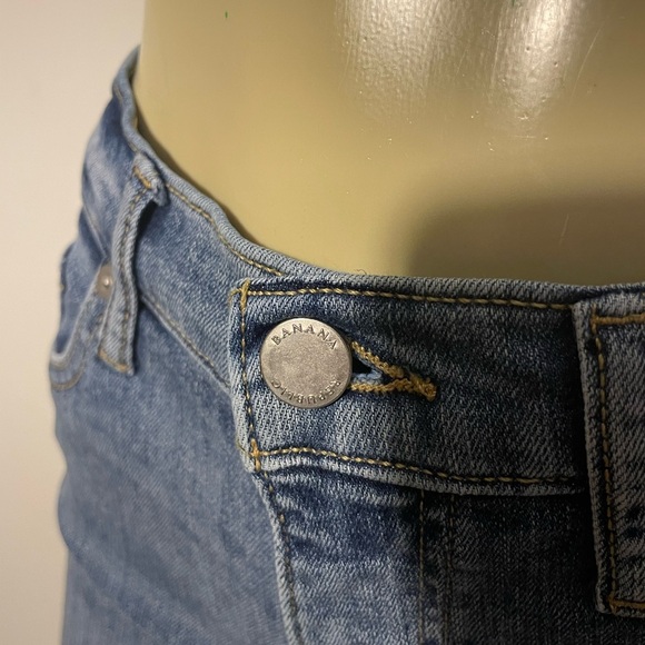 Banana Republic Denim Shorts - Picture 3 of 4